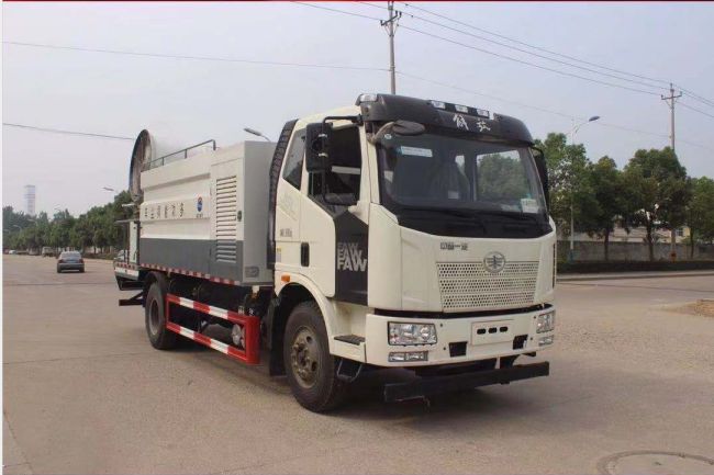 國(guó)六解放12方噴霧抑塵車(chē)